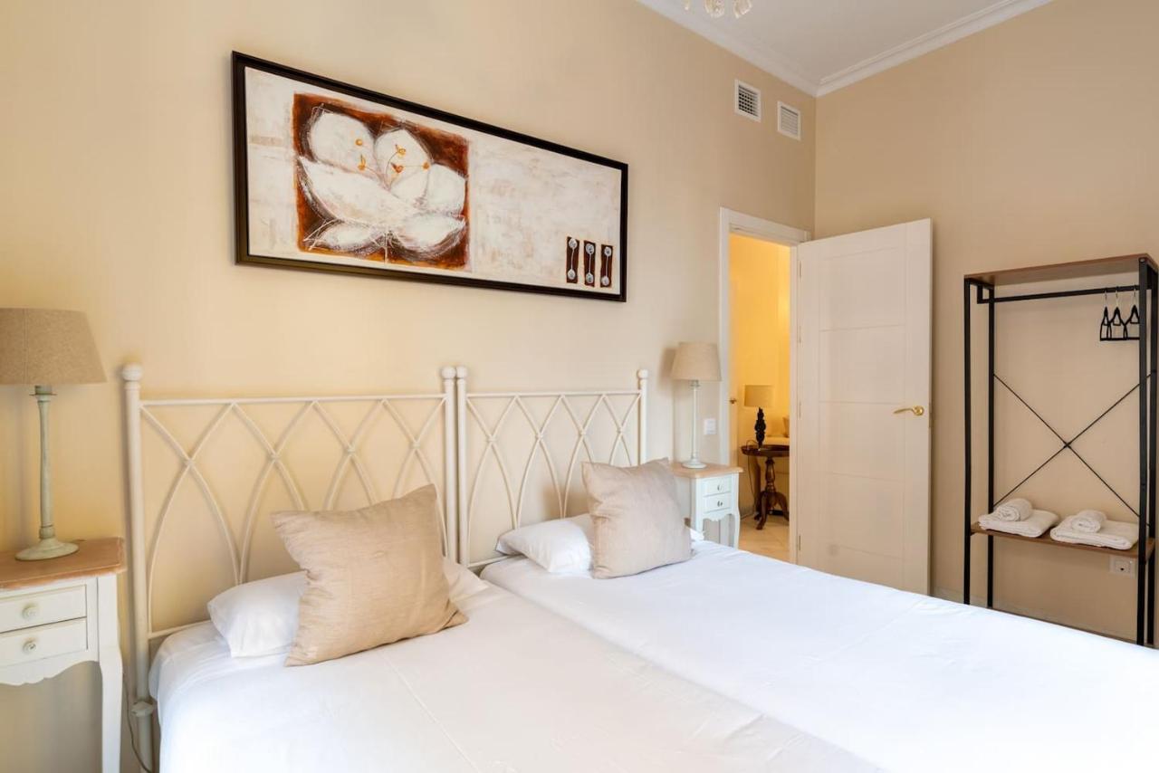 Puente Y Pellon By Thegoodtourist Apartment Севиля Екстериор снимка