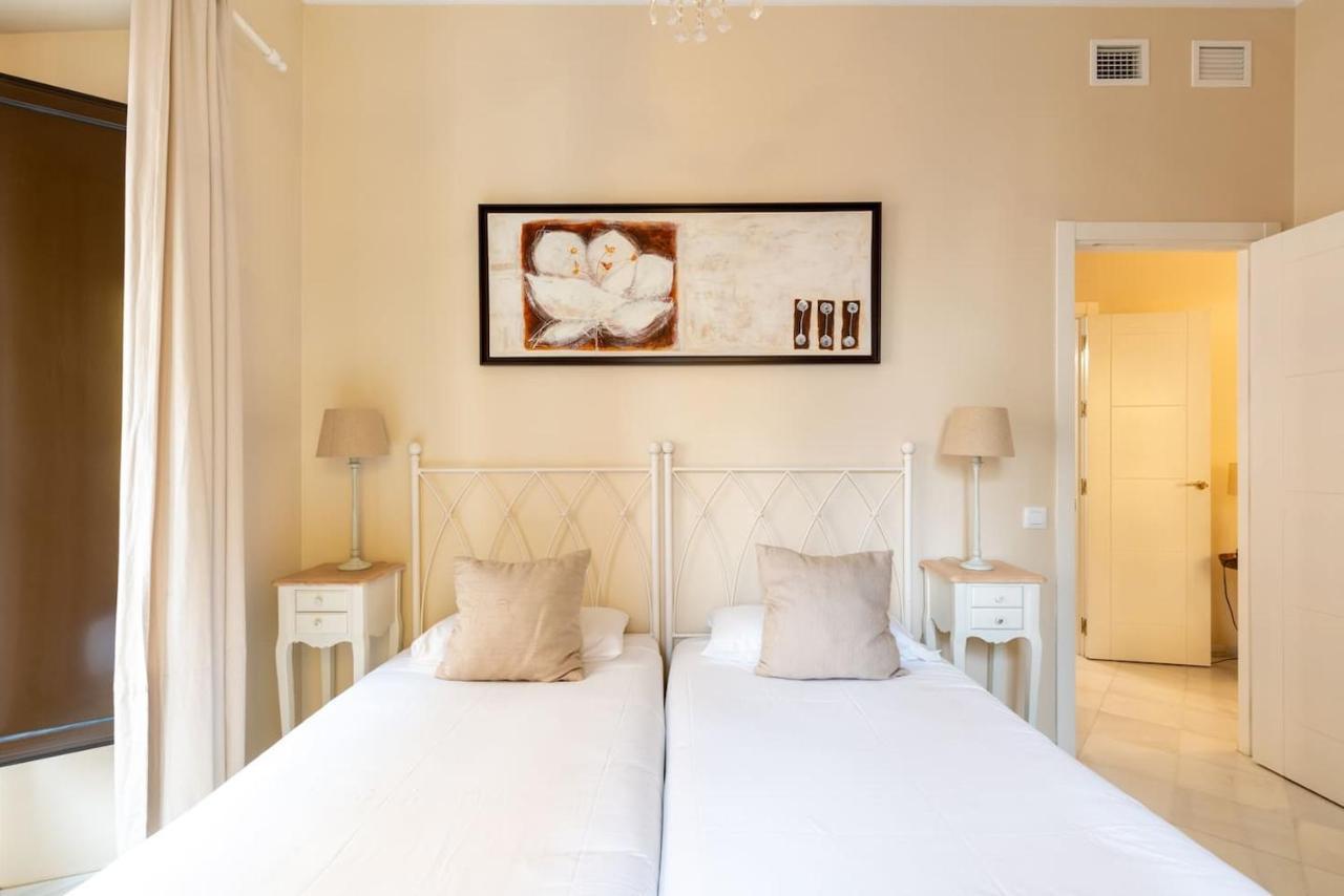 Puente Y Pellon By Thegoodtourist Apartment Севиля Екстериор снимка