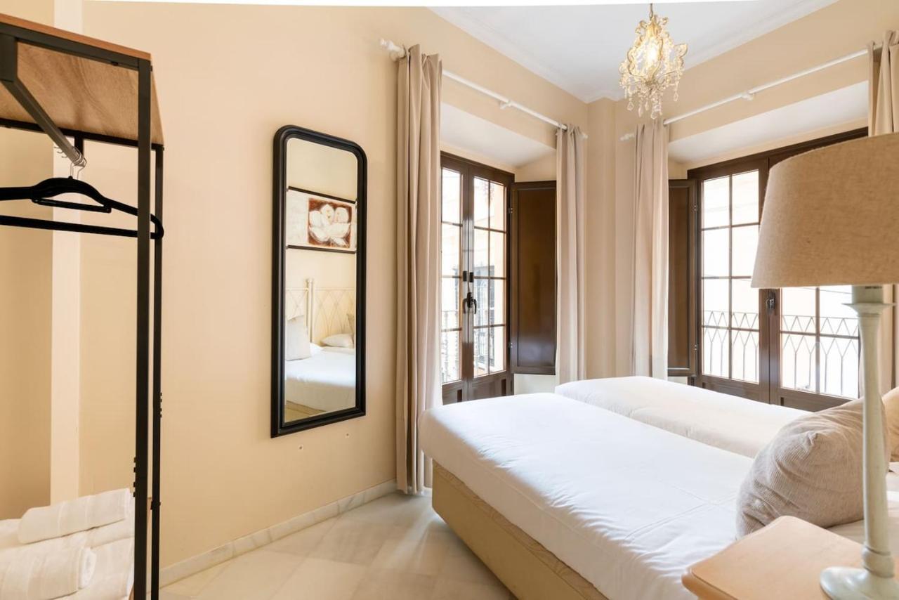 Puente Y Pellon By Thegoodtourist Apartment Севиля Екстериор снимка