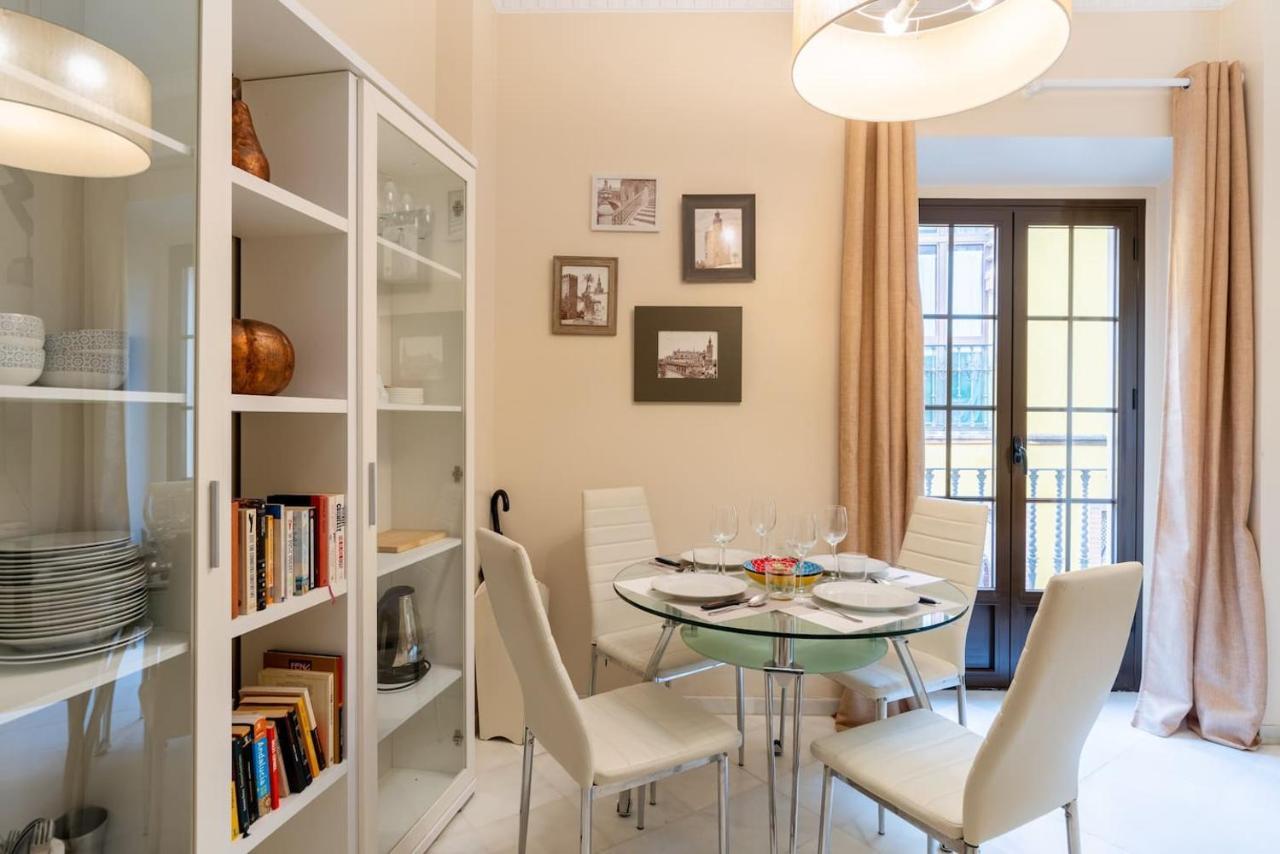 Puente Y Pellon By Thegoodtourist Apartment Севиля Екстериор снимка