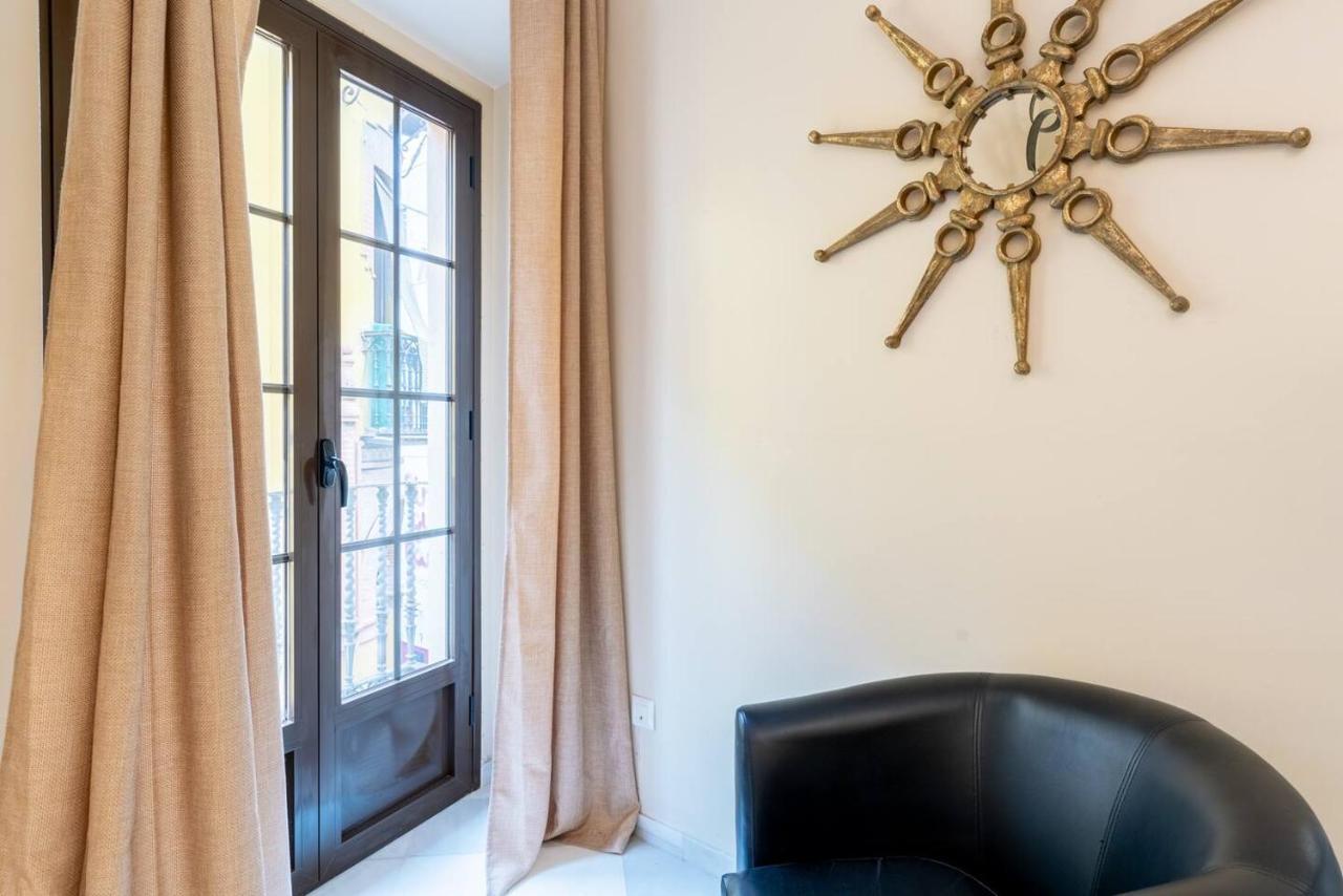 Puente Y Pellon By Thegoodtourist Apartment Севиля Екстериор снимка