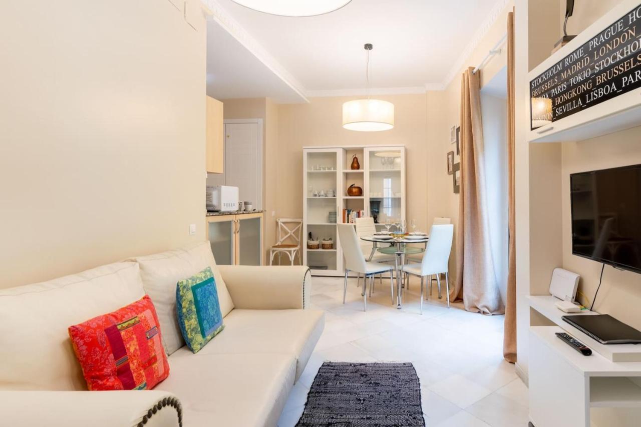 Puente Y Pellon By Thegoodtourist Apartment Севиля Екстериор снимка